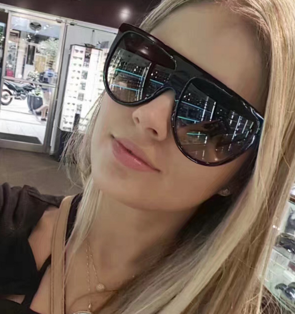 Women's Gradient Lens Sun Glasses